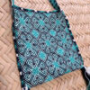 Morral Kutsiuri Wixarika Azul Turquesa Punto de Cruz