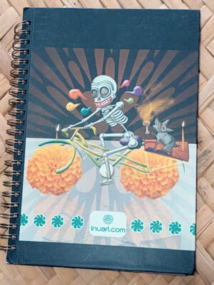 Calaca en bicicleta Libreta 15 x 21.5 cm 100 hojas rayadas