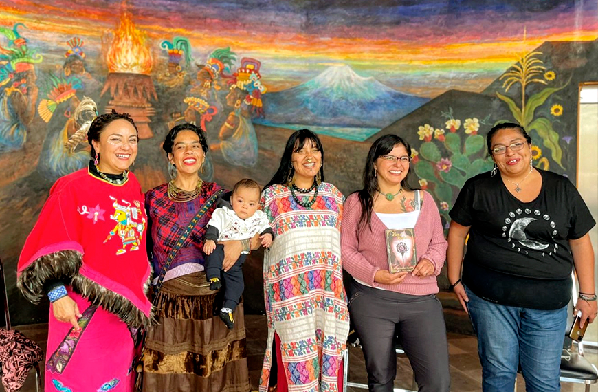 Cantos Floridos, Danza y Poesía en el Día Internacional de la Eliminación de la Violencia contra la Mujer